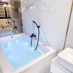 Apartment Super-apartamenty Vip Jacuzzi Iv