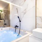Super-apartamenty Vip Jacuzzi Iv