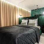 Super-apartamenty Vip Jacuzzi Iv Apartment Posen