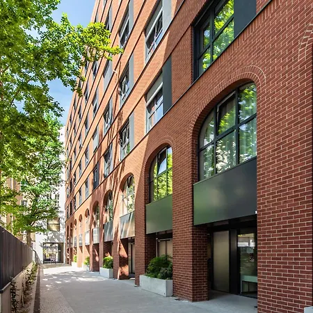 Super-apartamenty Vip Jacuzzi Iv * Poznań