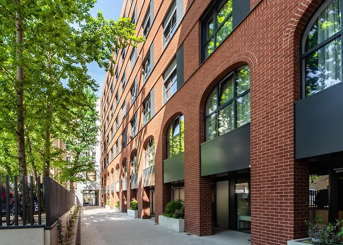 Super-apartamenty Vip Jacuzzi Iv * Posen